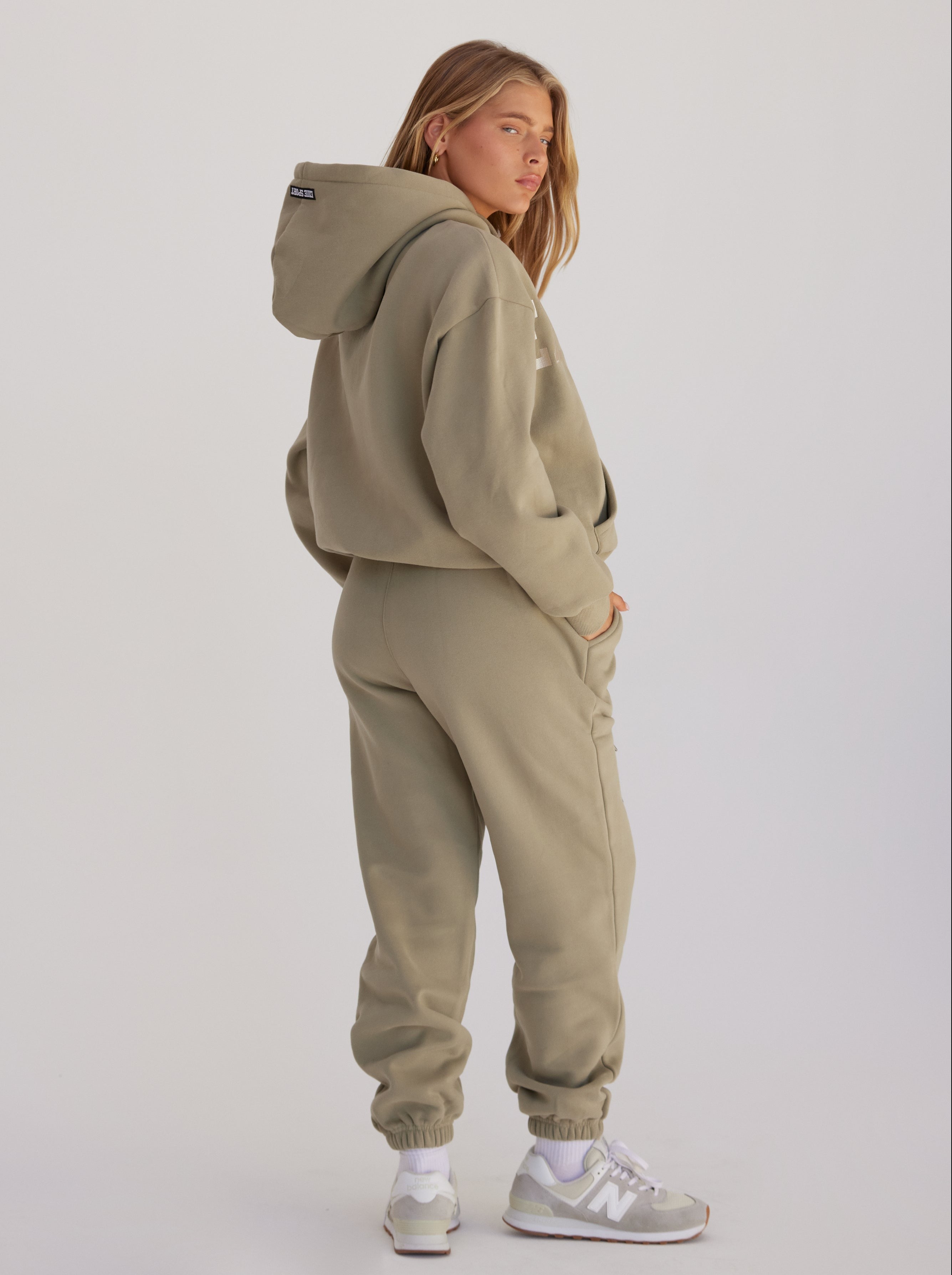 COLLEGE HOODIE - KHAKI
