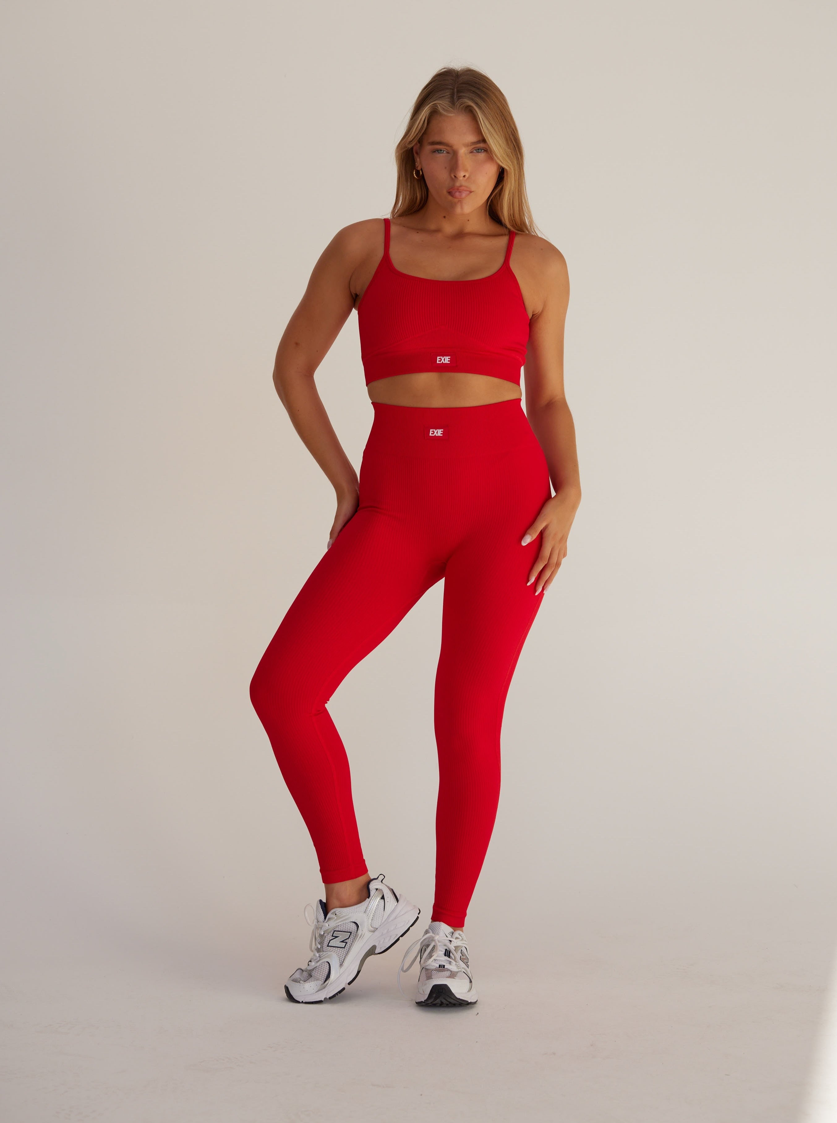 FREQUENCY LEGGINGS - RED