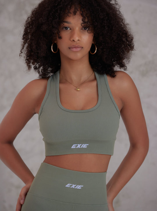 ELEVATED ESSENTIALS FOR EVERY MOVE. – EXIE
