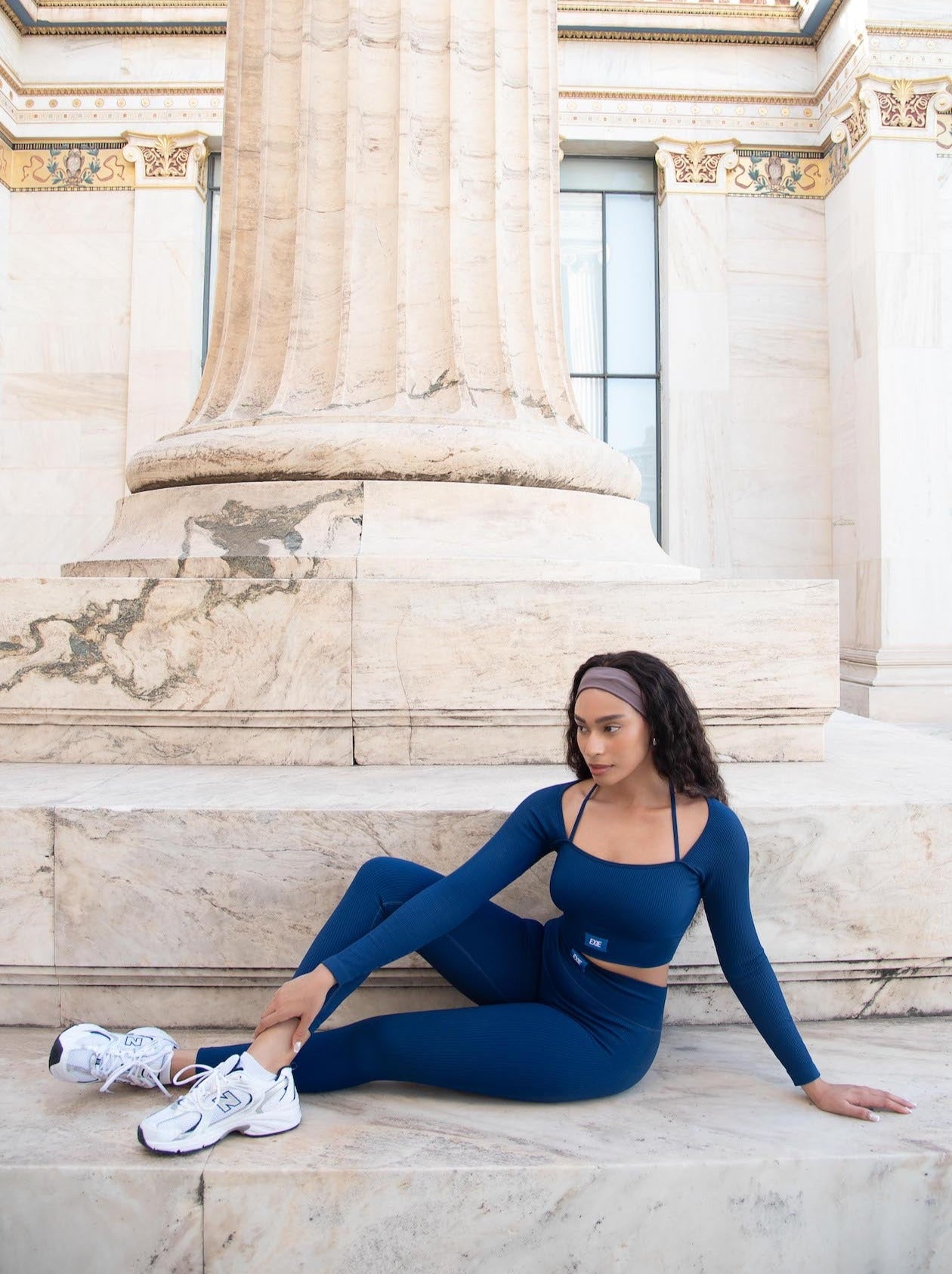 UPLIFT LONG SLEEVE TOP - ROYAL BLUE