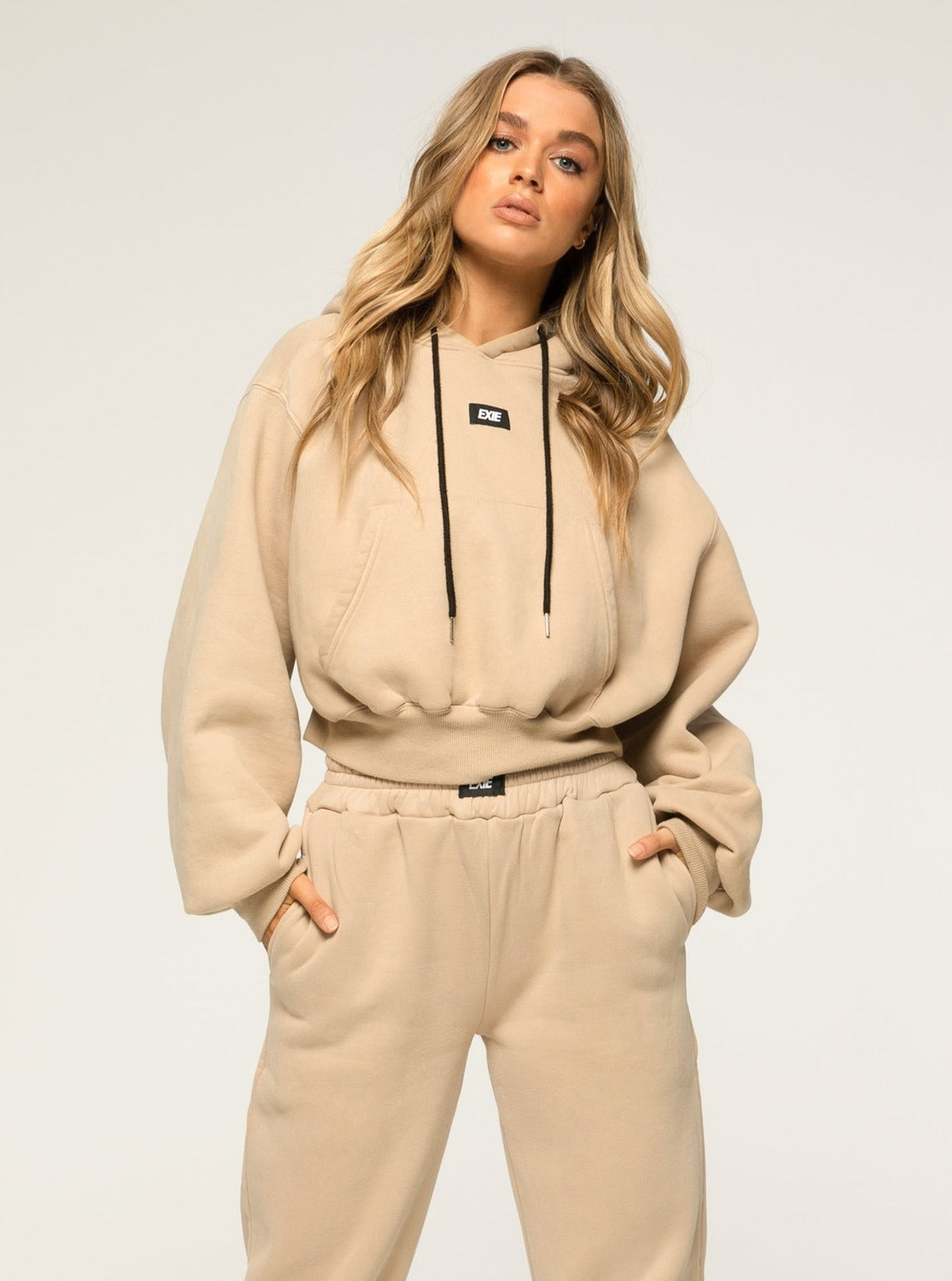 BOX LOGO HOODIE 2.0 - LATTE