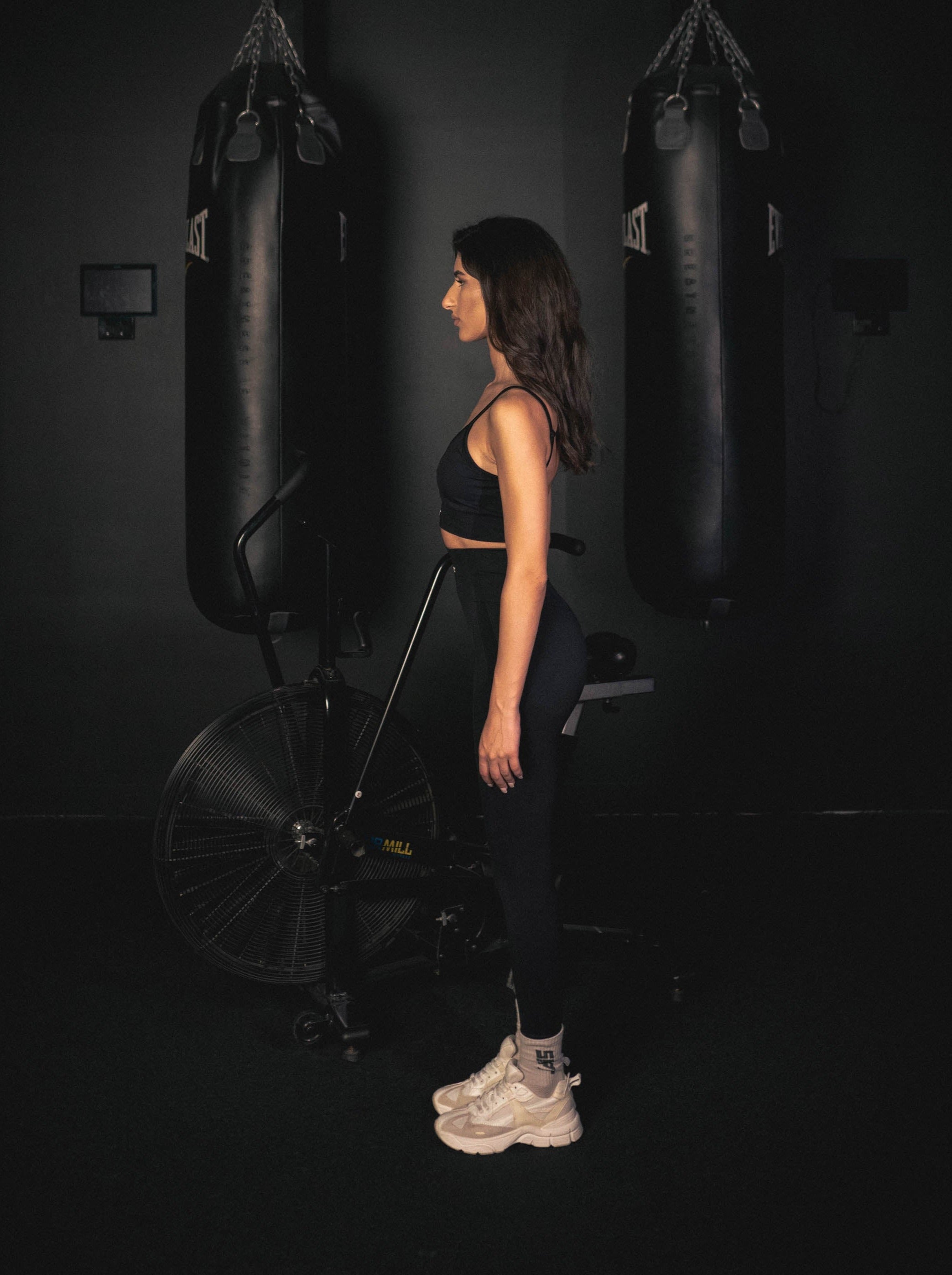 SCRUNCH SPORTS BRA 2.0 - BLACK