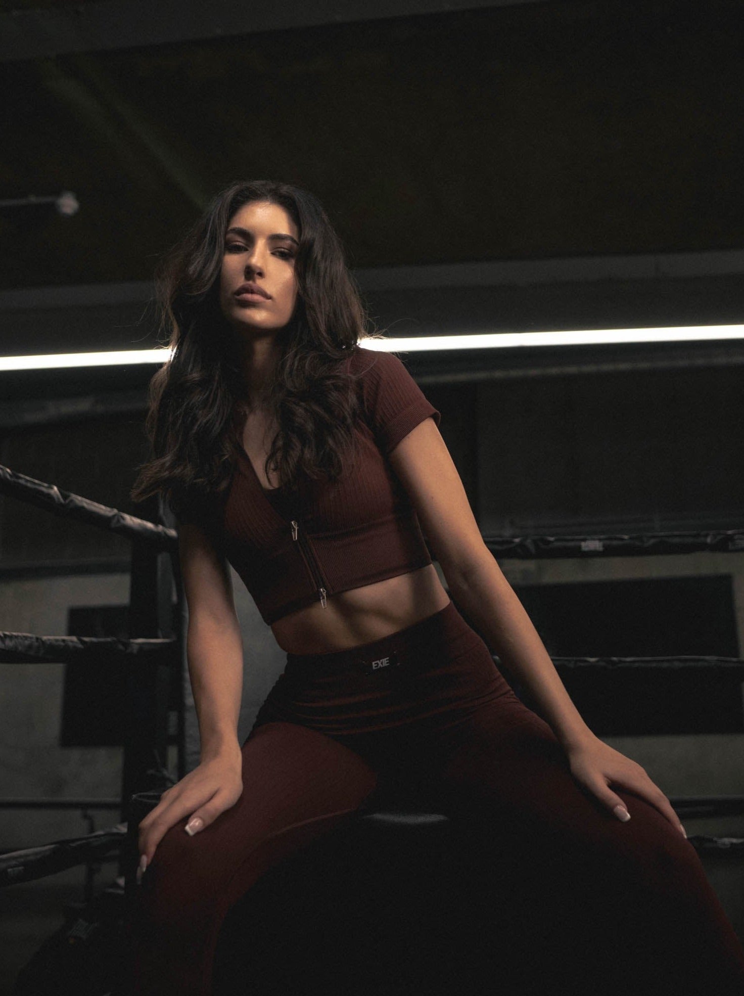 BEND ZIP FRONT TEE - SIENNA