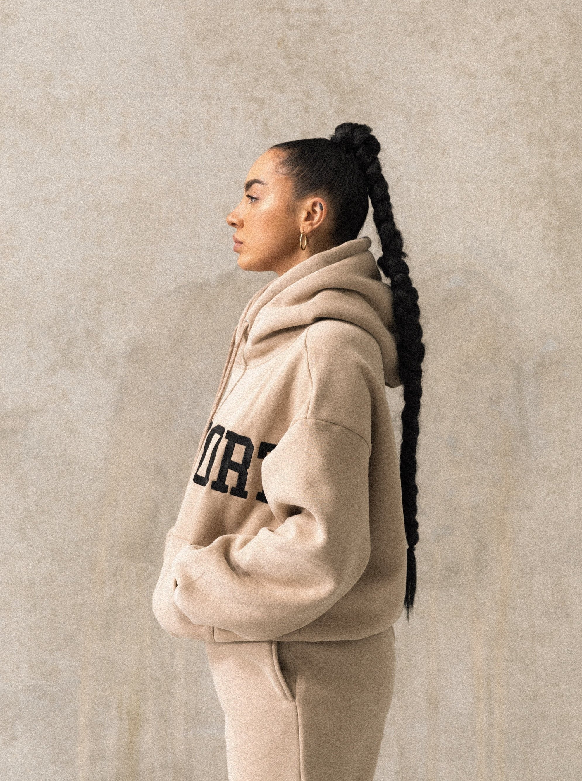 COLLEGE HOODIE - LATTE